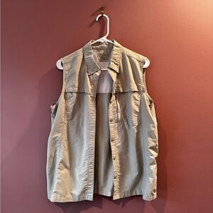 L.L. Bean Light Olive Green Button-Up Vest | L